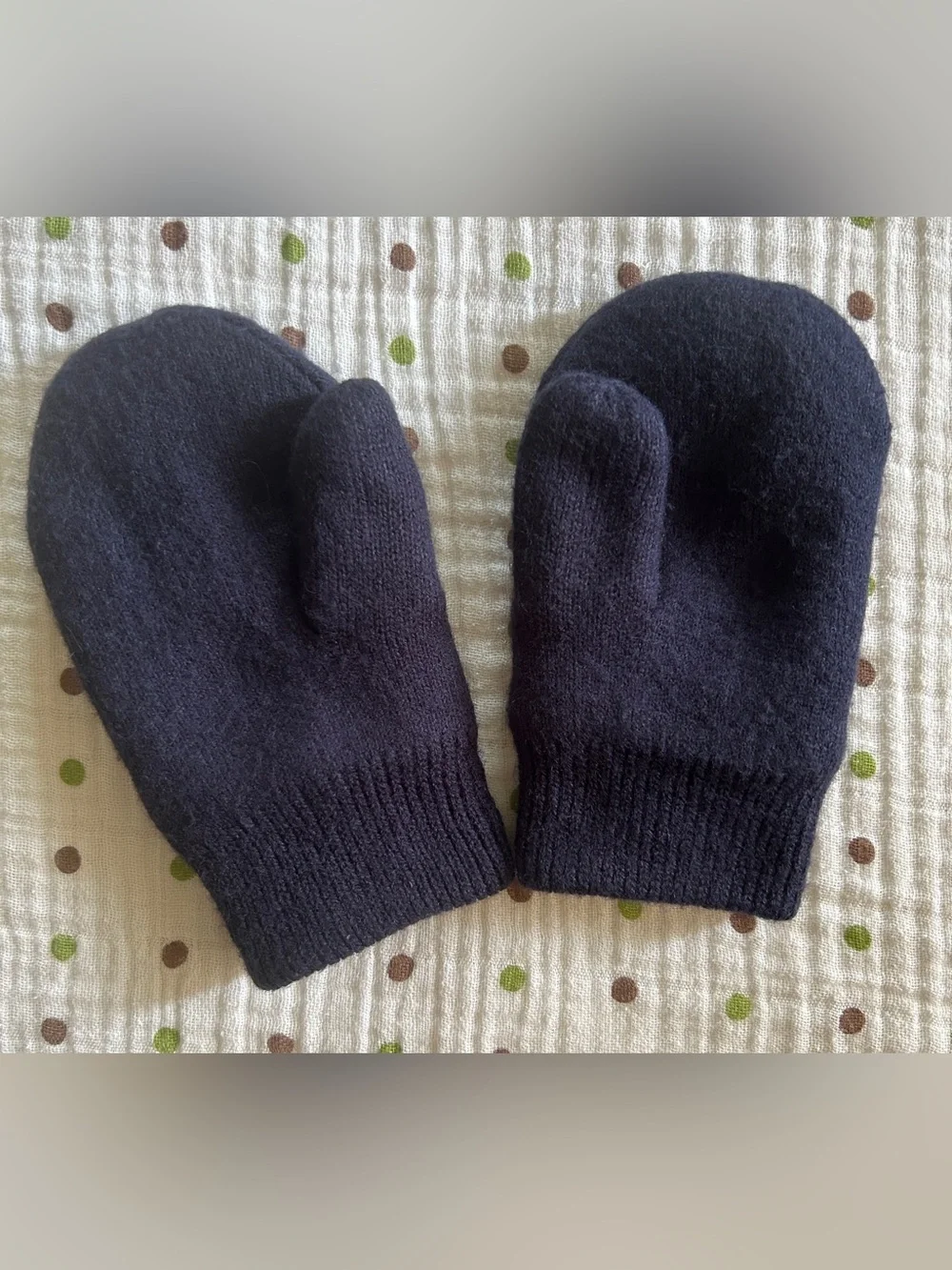 Primary Purple Grape Cozy Lined Kids Mittens